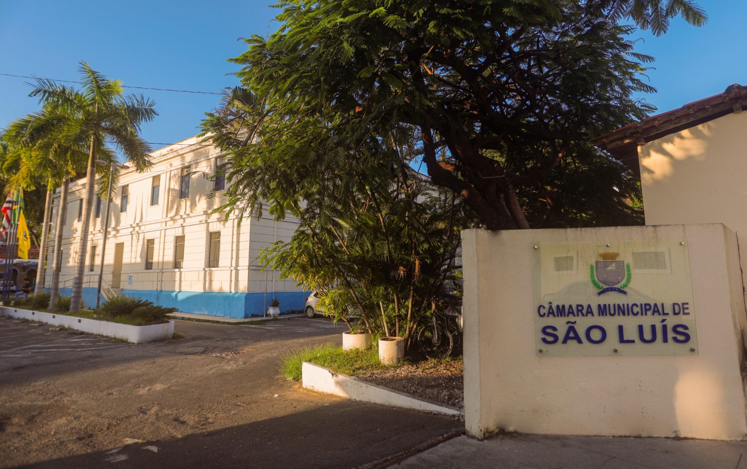 Interrupção de energia suspende sessão na Câmara Municipal de São Luís