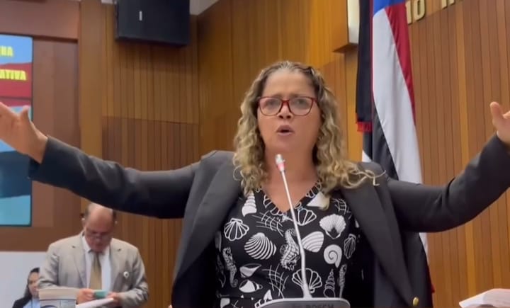 VÍDEO – Mical Damasceno em mais um discurso polêmico: “deixa o pau torar”